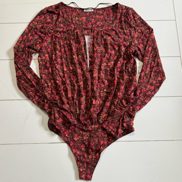 Free People Kaya Printed Keyhole Bodysuit - Picture 1 of 5